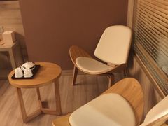 -西安大雁塔科技大学地铁站亚朵酒店