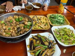 -苗湘食府(十年店)