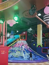 -欧酷世界动力星球(王府井奥莱UP TOWN店)