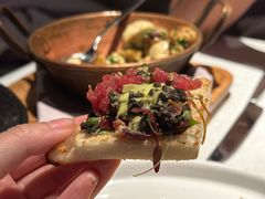 牛肉塔塔配牛油果黑橄榄酱-Solo(衡山路店)