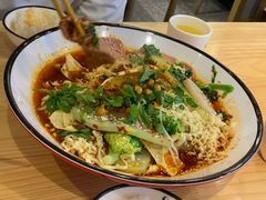 -牛八秒油泼冒菜(宽窄巷子店)