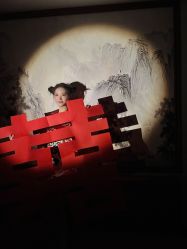 -莫小姐婚纱