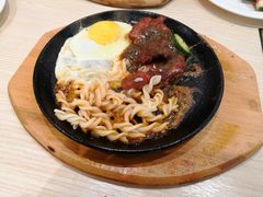 -纽斯特牛排自助餐厅(浦江万达店)