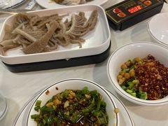 -尚品海鲜肥牛自助火锅(湖明店)