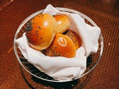 餐前面包-杭州桐庐康莱德酒店西餐厅-舍