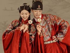-经典婚纱摄影美学馆·私人定制