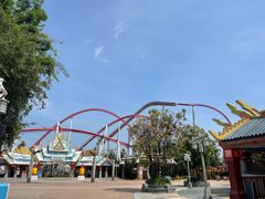 -七彩云南欢乐世界