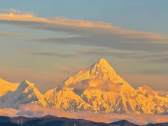 -贡嘎雪山