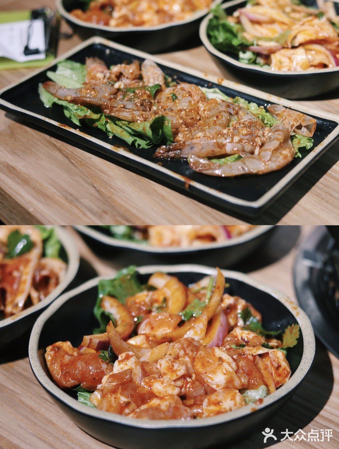 烤过之后还有肉汁，配上店里的蘸料，真的是一绝！