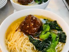 红烧狮子头面-浦东机场国航头等贵宾室