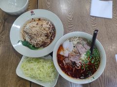 -李先生牛肉面大王(北京站售票厅餐厅)