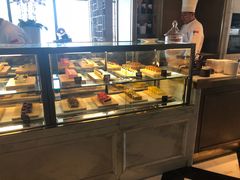 面包甜点陈列柜-君悦酒店·乐厨·高空自助餐(青年大街店)