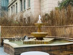 -潮一不贰·法式甜品·生日蛋糕·西式简餐(外滩店)