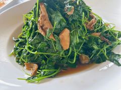 -吴越荣记·苏州菜·松鼠桂鱼(斜塘老街店)