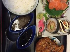 三文鱼套餐-京和风食堂·定食寿喜锅(保利樾广场店)