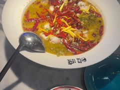-酸渡·老坛酸菜鱼·现炒下饭菜(港惠新天地店)