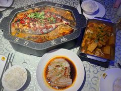 -巴特餐饮6加1音乐餐吧·新疆菜
