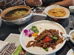 -鹅城粤菜馆(白云山路店)