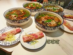 -镇南锅盖面馆(解放路店)