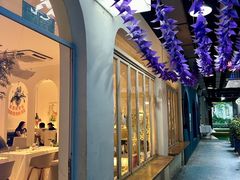 -春树下·树屋花房西餐厅(罍街AS1980店)