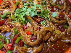 -先启半步颠小酒馆(虹桥龙湖天街店)