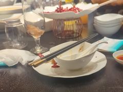 -忆江南·临江鱼馆