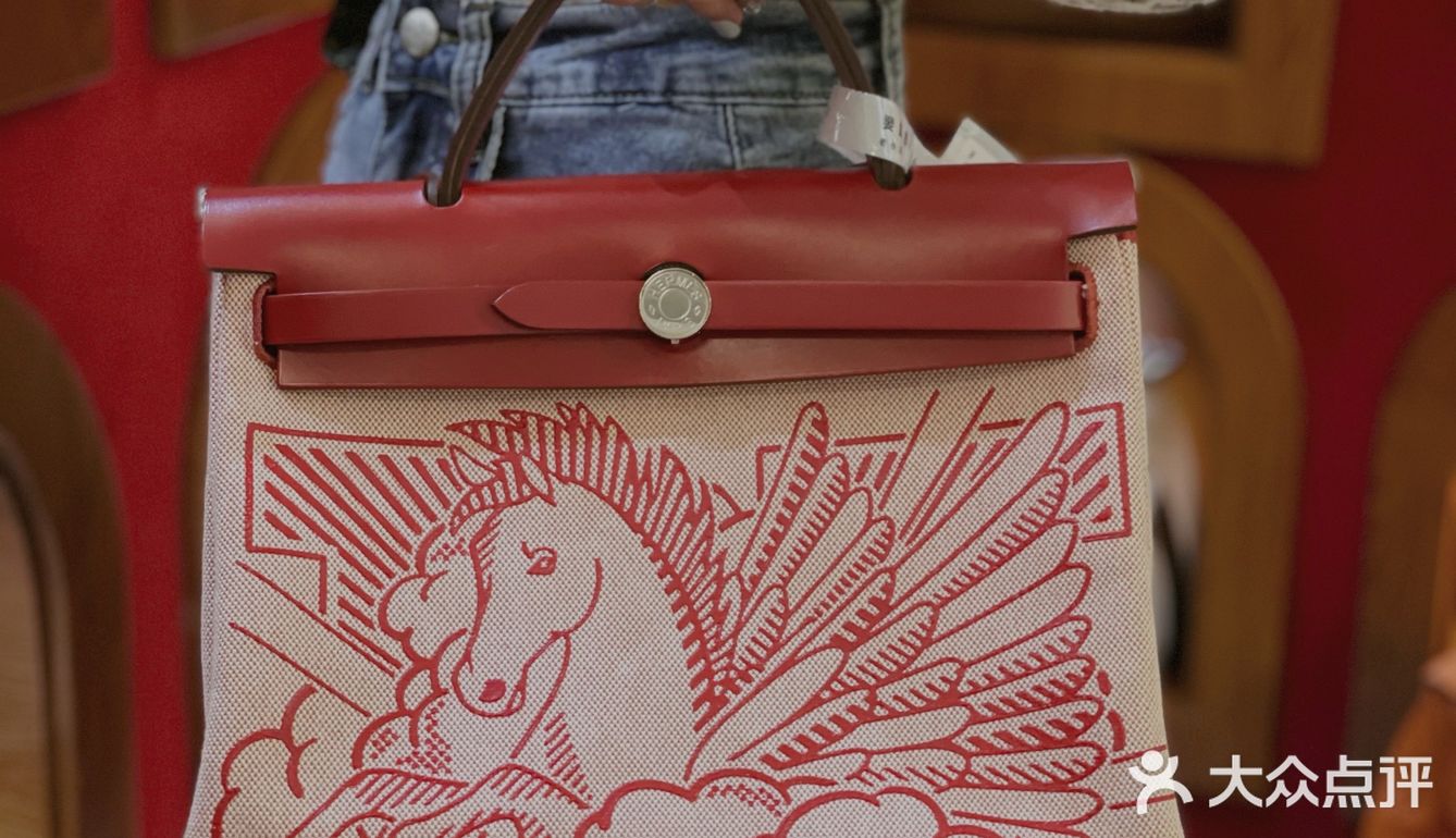 中古探店｜小花中古店——成都最美、最大中古店❕