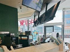 -奈雪的茶(优特汇店)