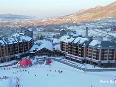 -中旅松花湖滑雪场