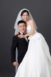 -雪中彩影婚纱摄影·微光艺术中心