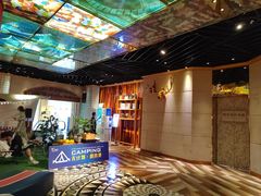 -K+全国连锁KTV(绿地缤纷天地店)