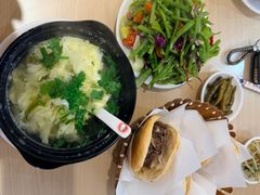-闫家驴肉老店(华电一校店)