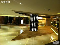 -上海松江假日酒店