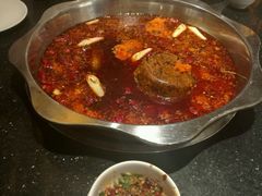 -小天鹅火锅·一线江景洪鼎旗舰店(洪崖洞店)