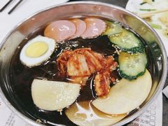 -朴小妹人参鸡汤火锅(长白山万达店)
