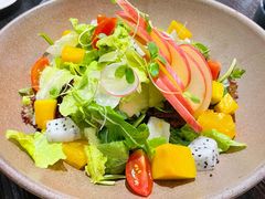 夏日清新蔬果沙拉-Let'sBURGERplus·非常创意汉堡(三里屯店)