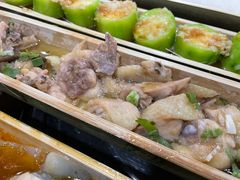 -胡须哥网红竹筒菜