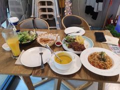 -Ours树朵家亲子餐厅(远策中心店)