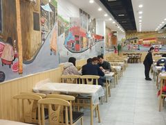 大堂-江城燕子大排档(江汉路步行街店)