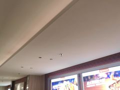 -海底捞火锅(杭州庆春路夜宵主题店)