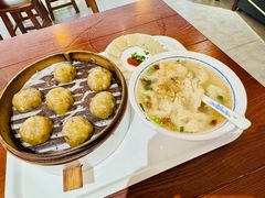 -汪一挑馄饨(老街店)