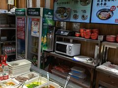 -牛吃草牛肉面(甬港南路店)