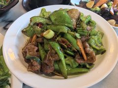-嘉丰湘菜馆(芳群园店)