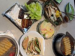 -一叶一世界·素食餐厅(锦华万达店)