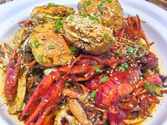 -肥肥虾庄·金牌油焖大虾(首义路店)