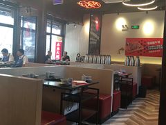 -热火朝天鲜切牛肉火锅(南强街巷店)