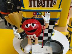 -m豆巧克力世界(上海世茂广场店)