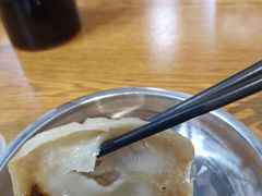 -黄阿姨锅贴大王(万航渡路店)