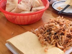 -美顺香食府鱼头老店(雪野湖店)