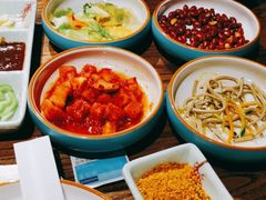 -明洞阿姨·韩式酱蟹烤肉·创意料理(三元桥店)